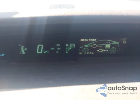 2011 Toyota Prius Three z USA, uszkodzony, nr VIN JTDKN3DU4B0320028